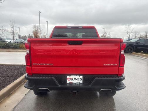 2019 Chevrolet Silverado 1500 Custom Trail Boss