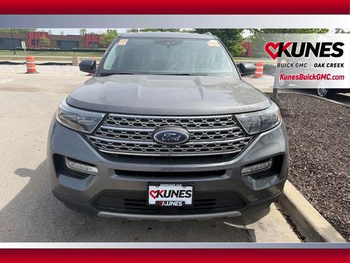 Gray Metallic 2024 Ford Explorer Limited