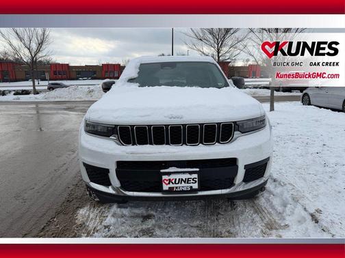 2023 Jeep Grand Cherokee L Laredo