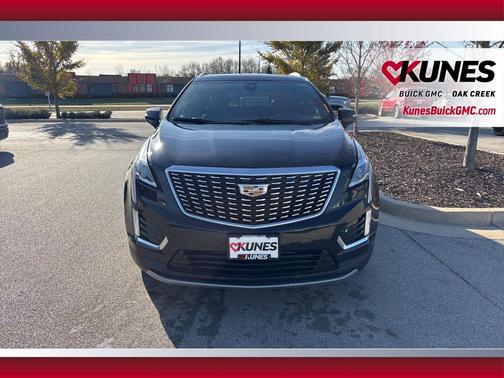 2022 Cadillac XT5 Premium Luxury