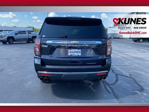 2023 Chevrolet Suburban Premier