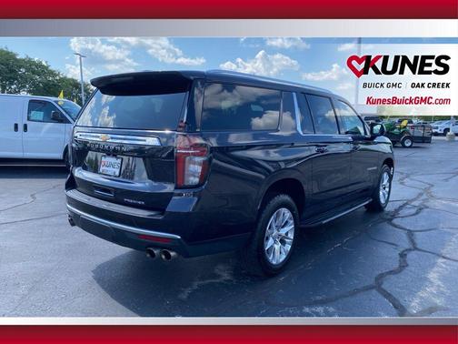 2023 Chevrolet Suburban Premier