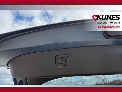 Ocean Blue Metallic 2026 Buick Envista Sport Touring FWD