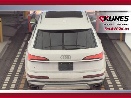 2025 Audi Q7 55 Premium Plus