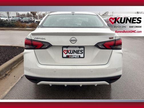 2024 Nissan Versa 1.6 S