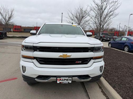 2017 Chevrolet Silverado 1500 2LT