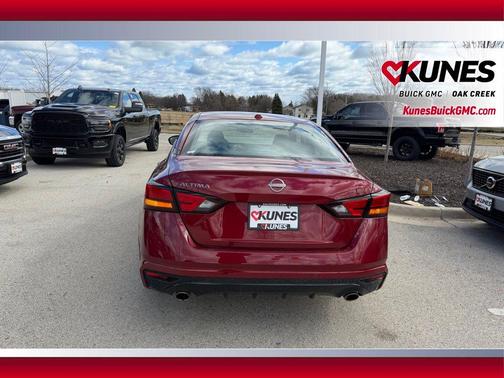 Scarlet Ember 2025 Nissan Altima SR FWD