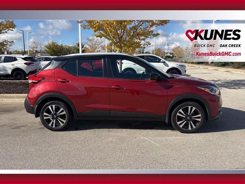 2020 Nissan Kicks SV