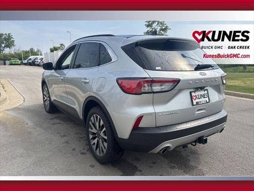 2020 Ford Escape Titanium