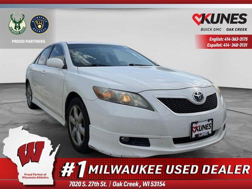 Super White 2008 Toyota Camry SE