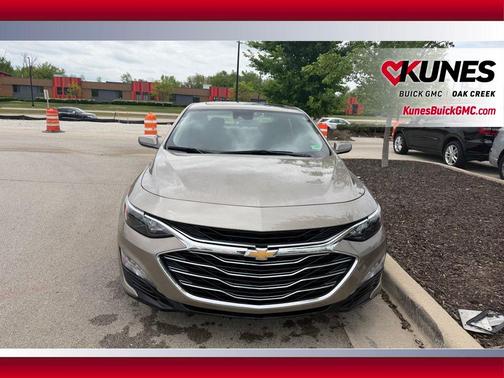 Mineral Gray Metallic 2024 Chevrolet Malibu FWD 1LT