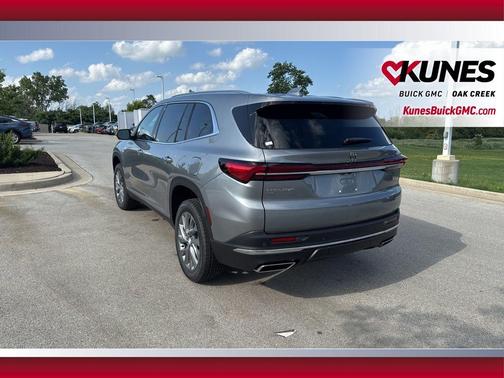 2025 Buick Enclave Preferred FWD