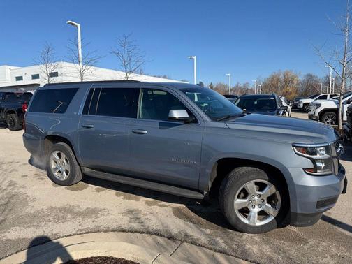 2016 Chevrolet Suburban LT
