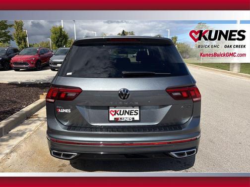 2022 Volkswagen Tiguan 2.0T SEL R-Line 4MOTION