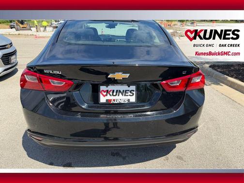 Mosaic Black Metallic 2024 Chevrolet Malibu FWD 1LT