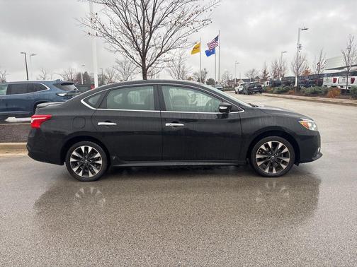 2019 Nissan Sentra SR
