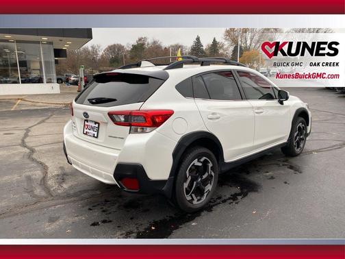 Crystal White Pearl 2022 Subaru Crosstrek Limited