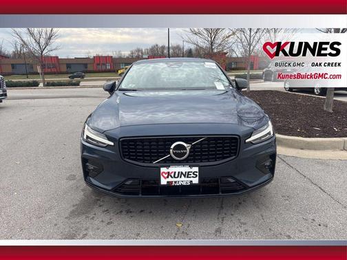 2025 Volvo S60 B5 Core