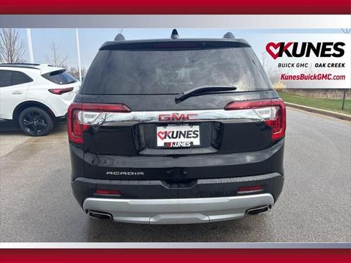 2023 GMC Acadia FWD SLT