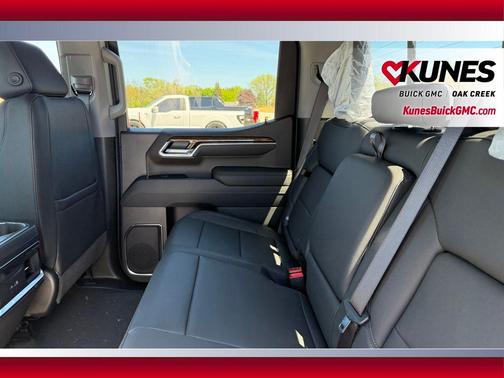 Onyx Black 2026 GMC Sierra 1500 Elevation