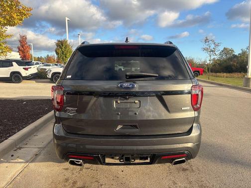 2017 Ford Explorer sport