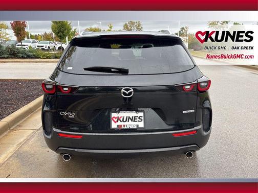 2024 Mazda CX-50 2.5 S Preferred Package