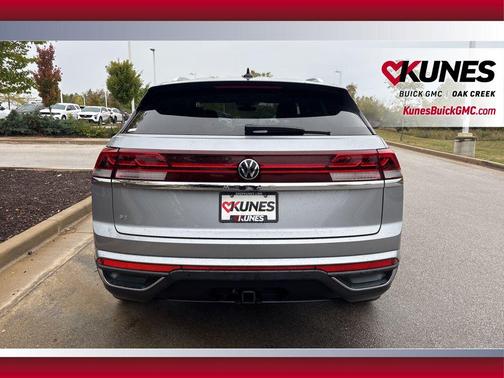 2024 Volkswagen Atlas Cross Sport 2.0T SE w/Technology