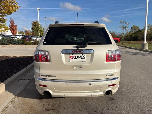2012 GMC Acadia Denali