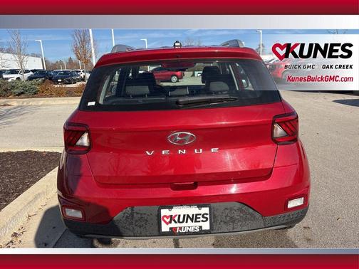 2023 Hyundai VENUE Limited