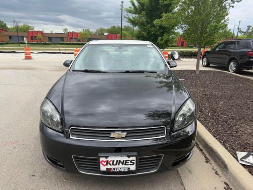 Black 2009 Chevrolet Impala Police