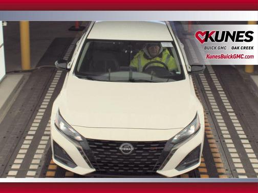 2024 Nissan Altima SR FWD