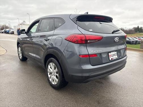 2021 Hyundai TUCSON SE