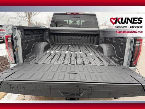 2026 GMC Sierra 2500 AT4