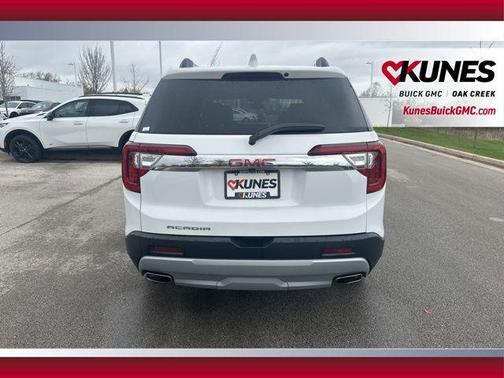 2023 GMC Acadia FWD SLT