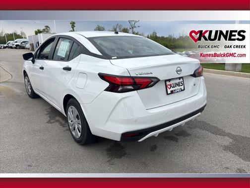2024 Nissan Versa 1.6 S