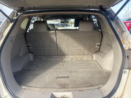 2012 Nissan Rogue SV w/SL Pkg