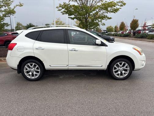 2012 Nissan Rogue SV w/SL Pkg