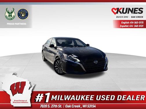 Super Black Clearcoat 2024 Nissan Altima 2.5 SV