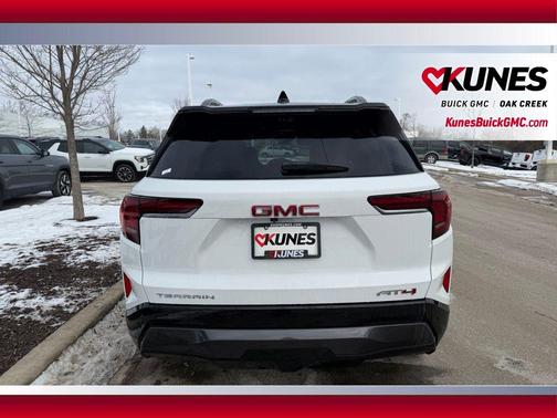 2026 GMC Terrain AWD AT4