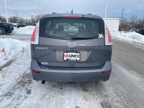 2010 Mazda Mazda5 Sport