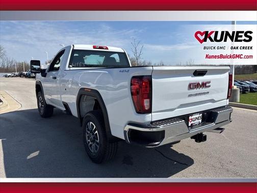 2025 GMC Sierra 3500 Base
