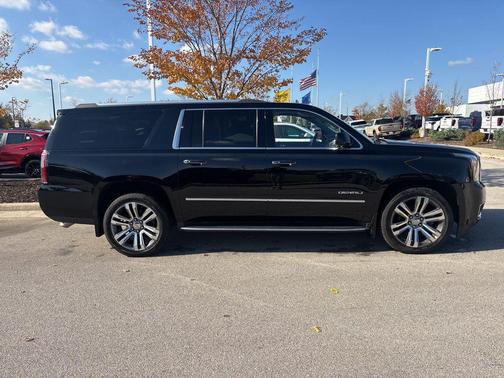 2017 GMC Yukon XL Denali