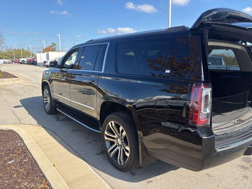 2017 GMC Yukon XL Denali