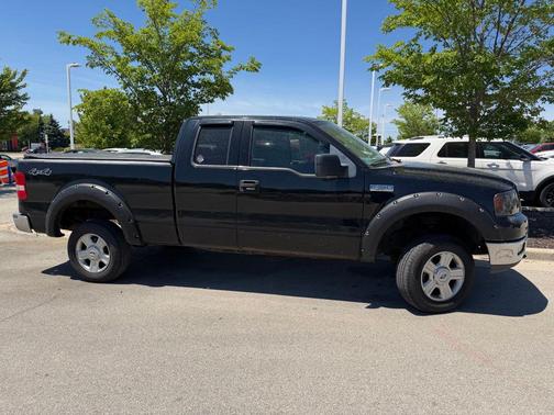 Black Clearcoat 2004 Ford F-150