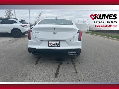 2023 Cadillac CT4 Premium Luxury