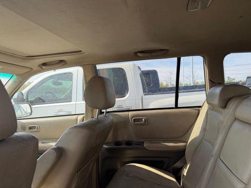 Sonora Gold Pearl 2004 Toyota Highlander Base