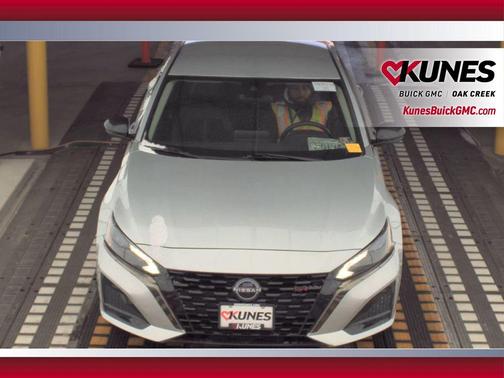 2024 Nissan Altima SR FWD