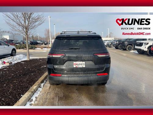 2022 Jeep Grand Cherokee L Altitude