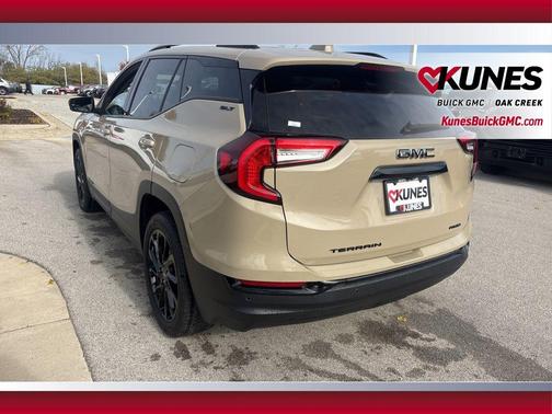 2023 GMC Terrain SLT
