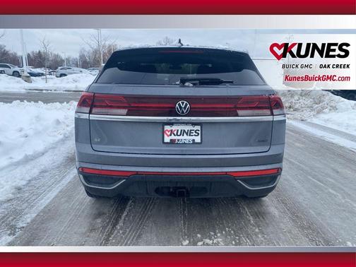 2025 Volkswagen Atlas Cross Sport 2.0T SE w/Technology 4MOTION